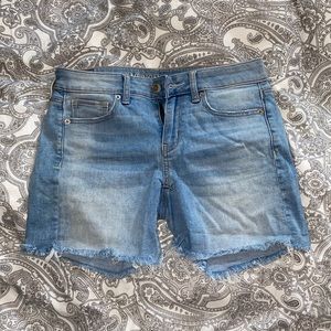 American eagle midi shorts